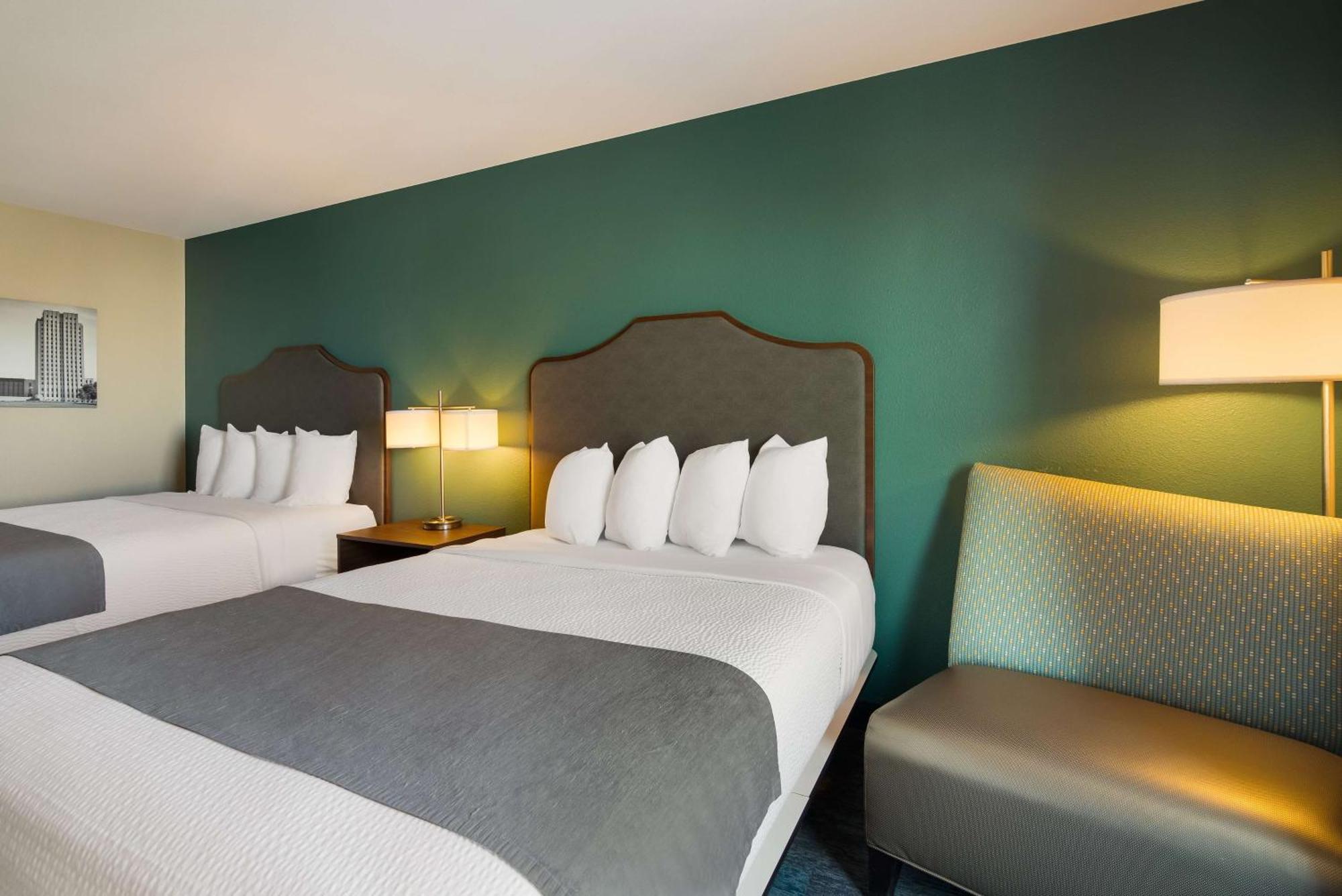 Best Western Roosevelt Place Бисмарк Экстерьер фото