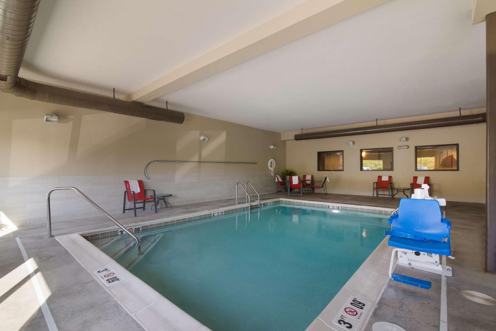 Best Western Roosevelt Place Бисмарк Экстерьер фото