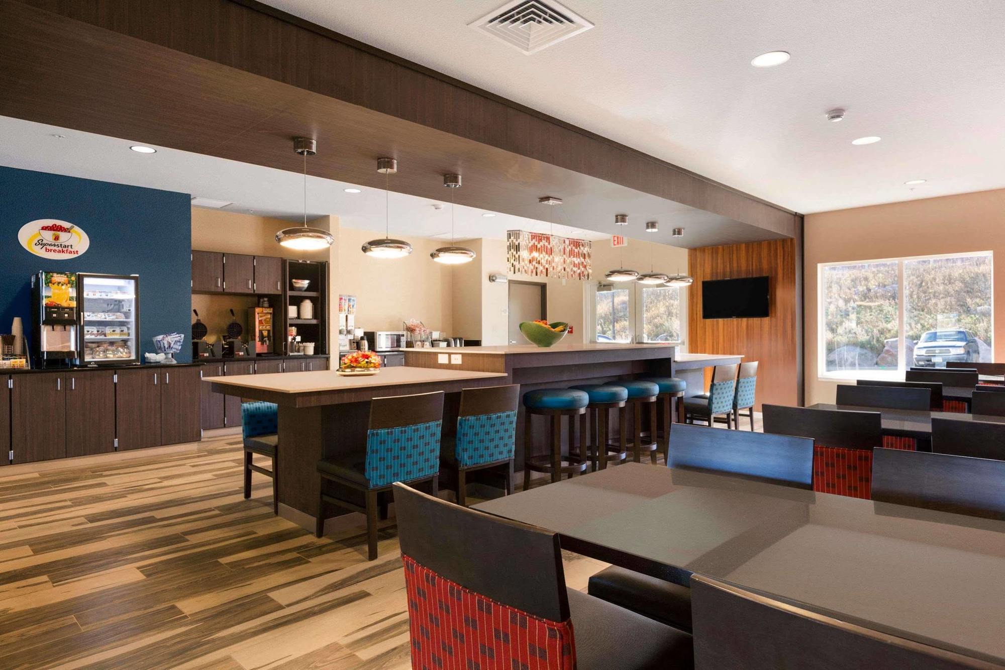 Best Western Roosevelt Place Бисмарк Экстерьер фото